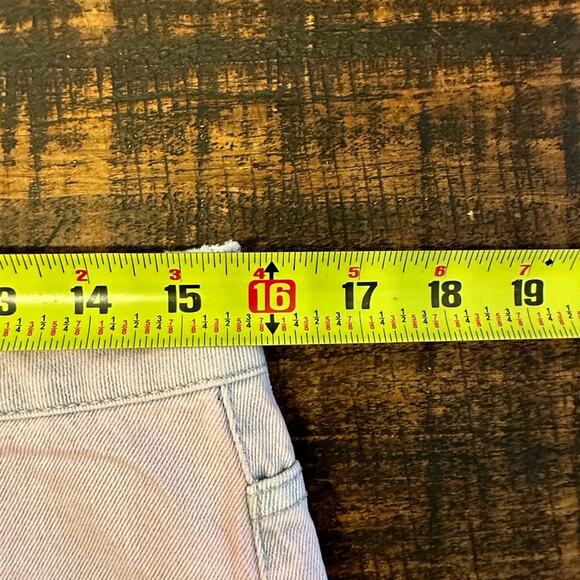 NWOT- Urban Outfitters RSQ Denim Shorts - Picture 3 of 4